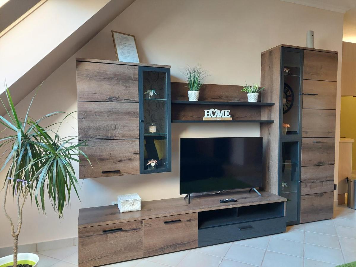 Hajdúszoboszló Samuci Apartman מראה חיצוני תמונה