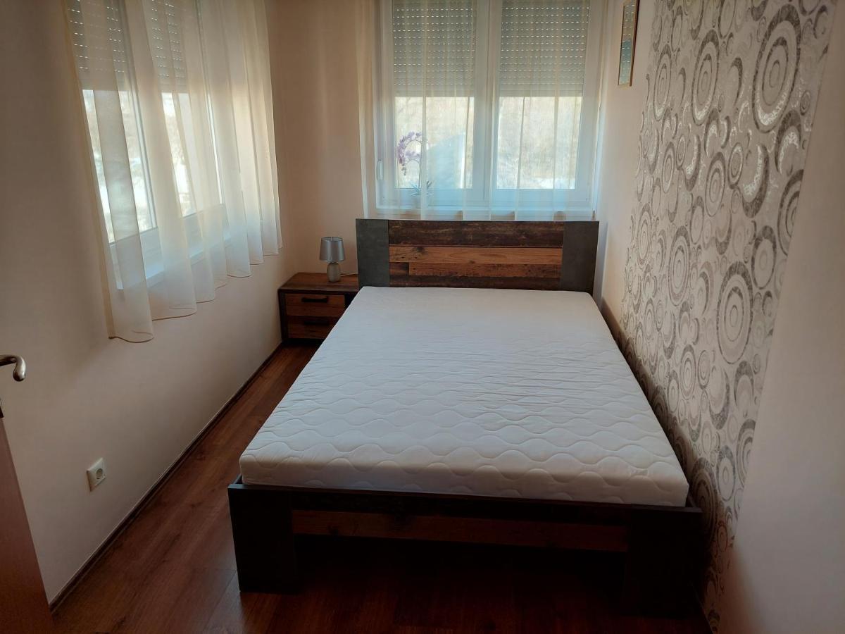 Hajdúszoboszló Samuci Apartman מראה חיצוני תמונה