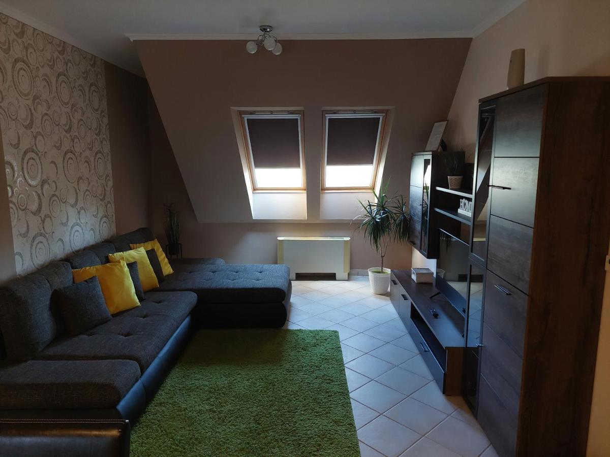 Hajdúszoboszló Samuci Apartman מראה חיצוני תמונה
