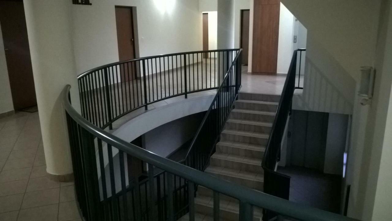 Hajdúszoboszló Samuci Apartman מראה חיצוני תמונה